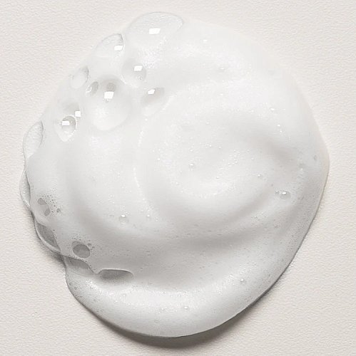 Уплотняющая пенка для абсолютного блеска волос с термозащитой - Davines Oi Souffle Silkening Bodifying Foam