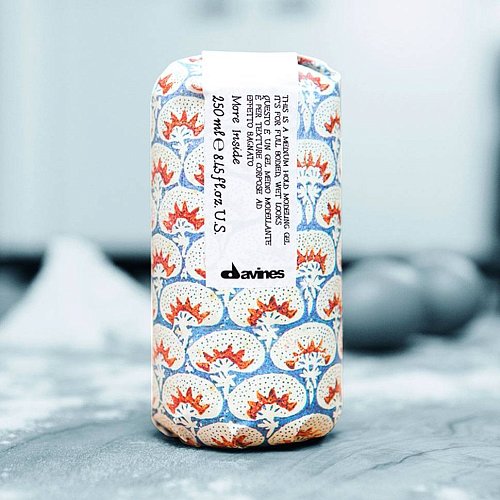 Моделирующий гель для создания эффекта мокрых волос - Davines More Inside Medium Hold Modelling Gel