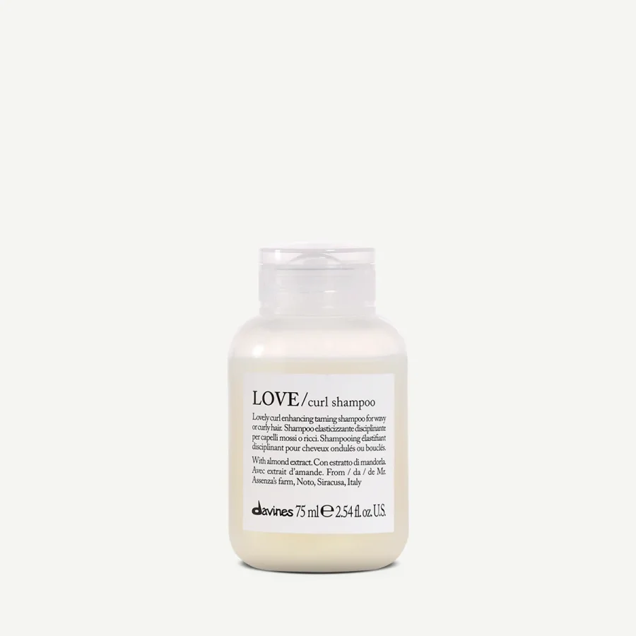 Шампунь для усиления завитка - Davines Essential Haircare Love Curl Shampoo